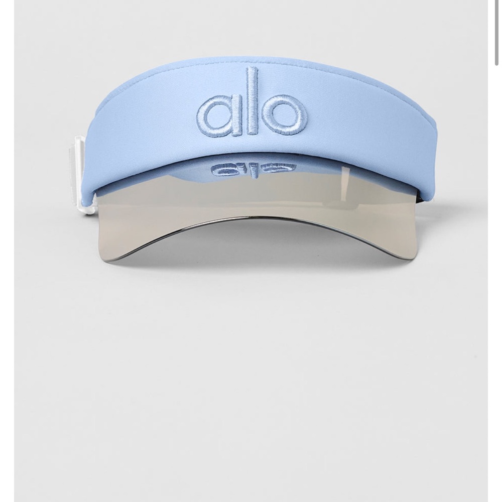 ALO. Limited edition. SOLD OUT. Airlift Solar Visor - Seashell Blue
